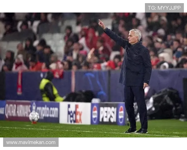 皇马更衣室权力重新分配影响球队稳定性，赛季走势面临考验