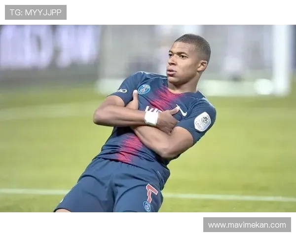 姆巴佩从新星到领袖的核心地位建立过程解析