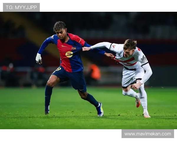 巴萨危机：战术体系紊乱，豪门定位岌岌可危